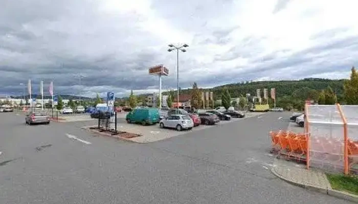 Rychle Obcerstveni Pizza Kebab Street View A 360deg - Plzeňská 475