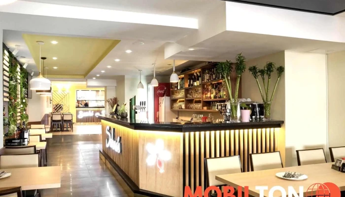 Sakuras Restaurace Vzhled A Atmosfera - Tyršova 215