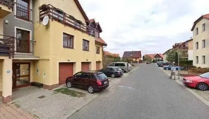 Servis Jesenice -  Street View A 360 - Mezi Domy 751