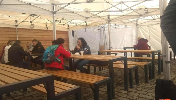 Sezam Bistro Novy Rybnik Vzhled A Atmosfera - Legionářů 378