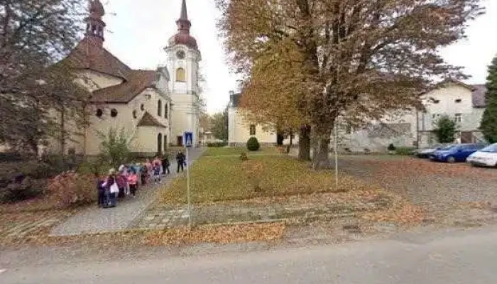 Skolni Jidelna Vse - Žižkovo Nám. 2