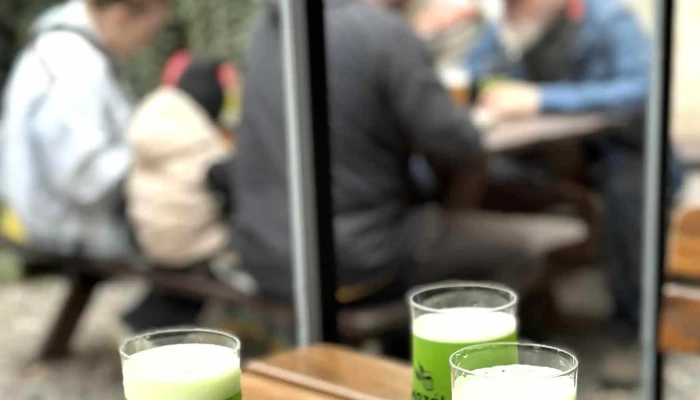 Skrz Naskrz -  Bar - Čajkovského 655/35