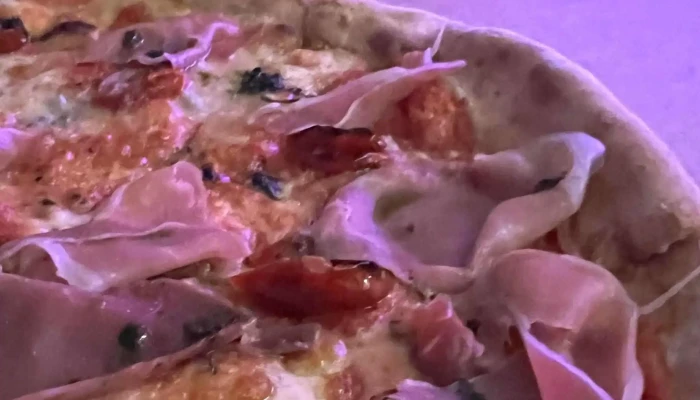 Slice Of Italy -    Kladno Hledam - Vodárenská 2380, Kročehlavy 272 01