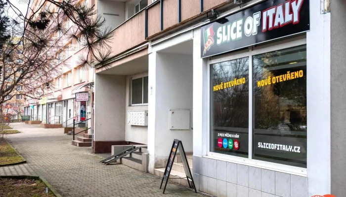 Slice Of Italy -    Kladno Od Vlastnika - Vodárenská 2380, Kročehlavy 272 01