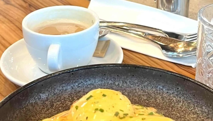 Spojka Karlin Restaurace - Praha 8-karlín