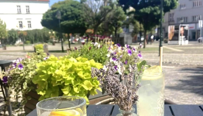 Spot Bistro Ricany Telefon - Masarykovo Nám. 65/28