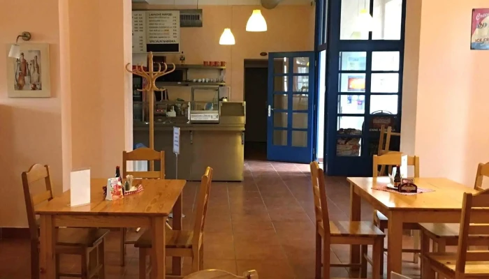Staroceska Jidelna   Nadrazni Restaurace Slevy - 1, Čapkova 508