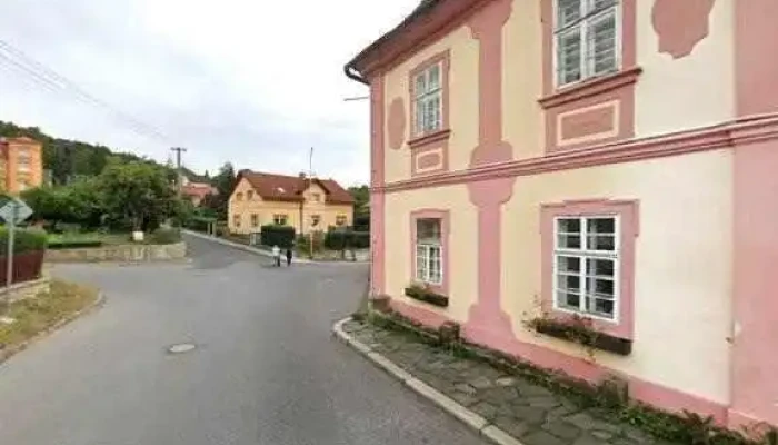 Stary Klub Restaurace -  Street View A 360deg - Žižkova 243