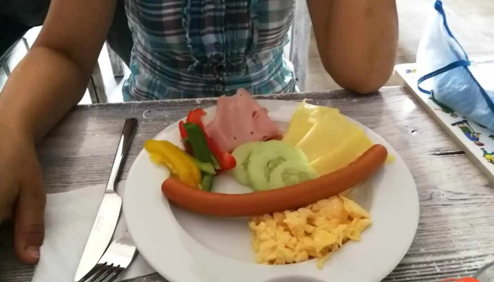 Statek Cesky Dvur Jidlo A Piti - Nová Ves