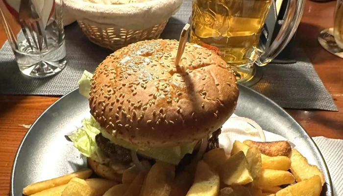 Steak House Legenda -  Hodnoceni - Nám. Práce 2512
