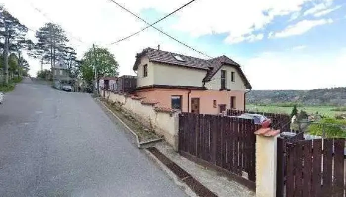 Stredisko Volneho Casu Vsenory Svc Vsenory Vsenory Zsj Horni Mokropsy Vse - Karla Majera 371