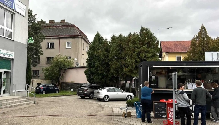 Street Food 414 -  Hledam - Vnoučkova 1699
