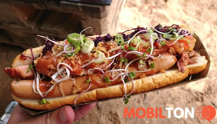 Street Perk -  Hot Dog - Labské Nábř.