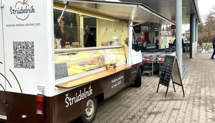 Strudelnik Od Vlastnika - Býchory 116, 280 02 Kolín Palackého Třída 49/14, 288 02
