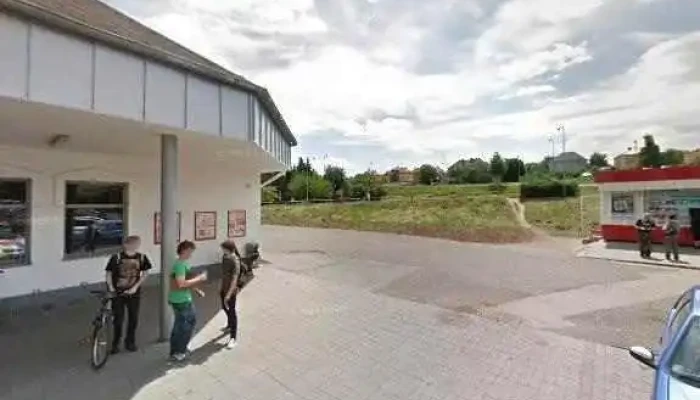 Supermarket Billa -  Street View A 360deg - Nábř. Dr. Beneše 2509