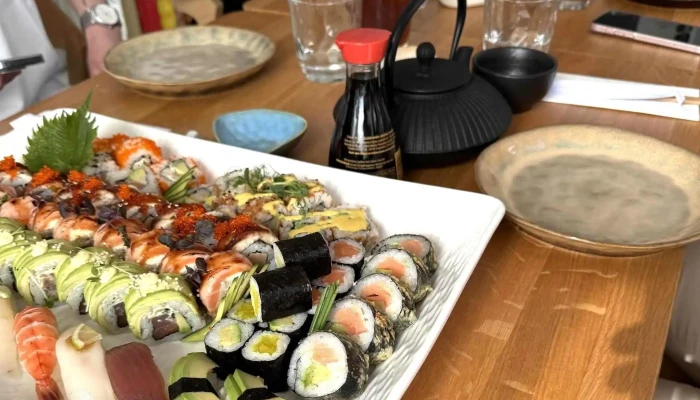 Sushi Corso -  Hledam - Nám. Na Sádkách 701