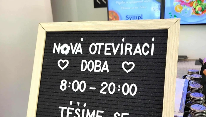 Sympl -    Bistro Kava Adresa - Havlíčkova 2014