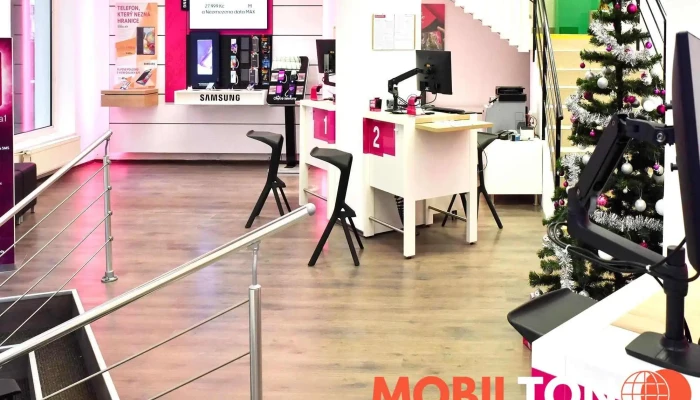 T -  Mobile Prodejna Boskovice Uvnitr - Nám. Dr. Snětiny 2275/2