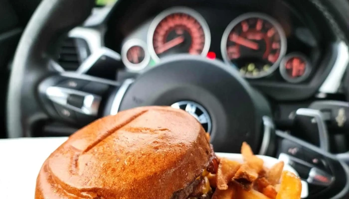 Ta Fabrika Street Food -  Katalog - Armádní