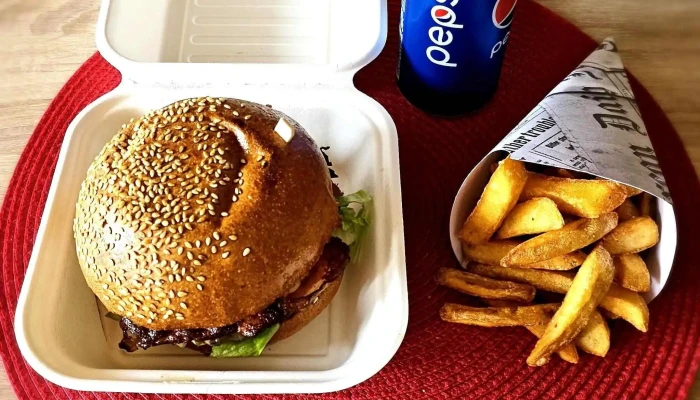 Ta Fabrika Street Food -  Oblast - Armádní