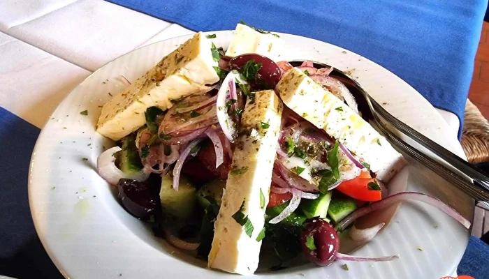 Taverna Thessaloniki -  Recky Salat - Vltavská 168