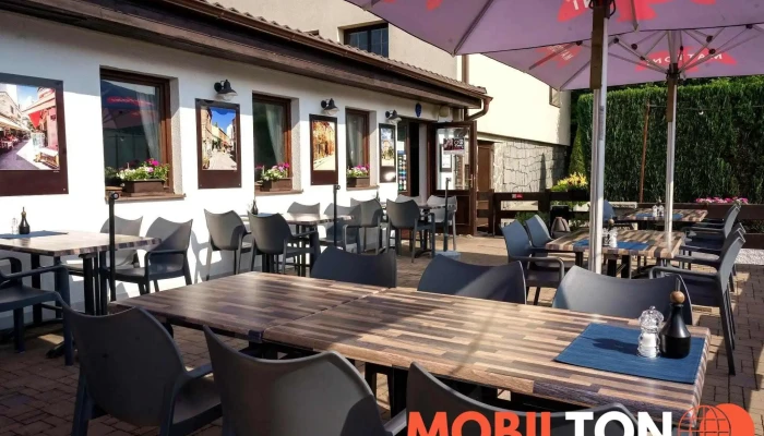 Taverna Thessaloniki -  Vzhled A Atmosfera - Vltavská 168