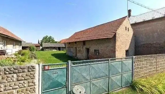 Telocvicna Jednota Sokol Cerhenice Street View A 360deg - Nám. Míru 14