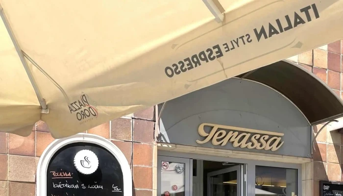 Terassa Cafe Bistro Restaurace - Palackého Nám. 1092