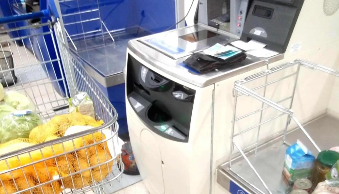Tesco Hypermarket Rakovnik Blizko Mě - Luženská 2725