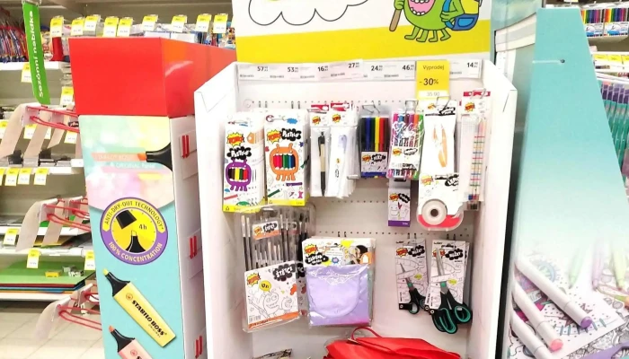 Tesco Hypermarket Rakovník - Luženská 2725