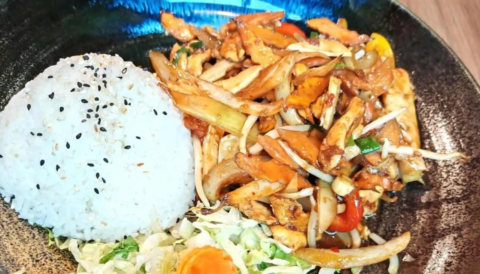 Tom Restaurant -  Telefon - 1 Zlín 1 Cz, Nám. Práce 2523