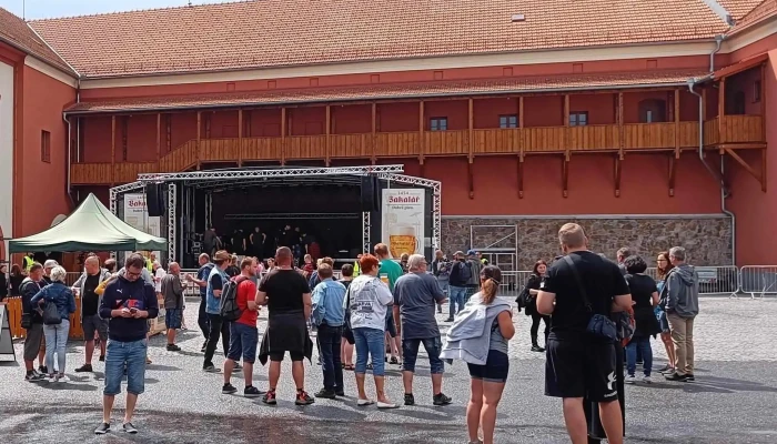 Tradicni Pivovar V Rakovniku As Havličkova 69 - Havlíčkova 69