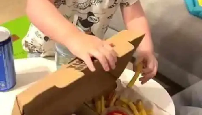 Turbo Pizza Klasterec Nad Ohri Videa - Petlérská 699