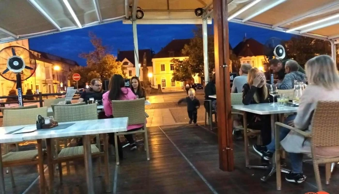 U Aleny -  Vzhled A Atmosfera - Husovo Nám. 175