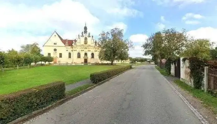U Frantisky Street View A 360deg - V Lípách 154