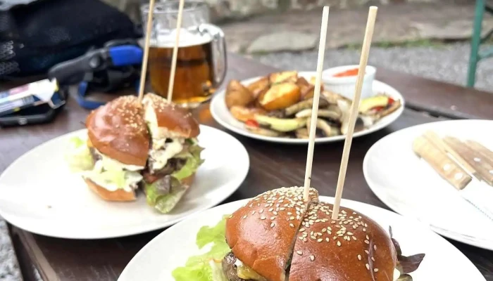 U Krobiana Hamburger - Karlštejnská 12
