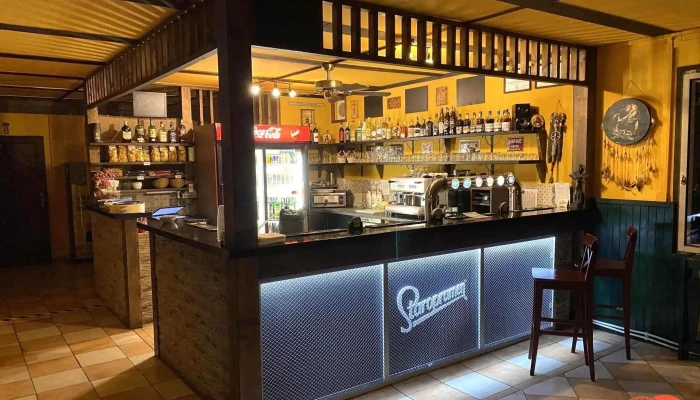 U Mazanyho Kojota Vse - Kročehlavy