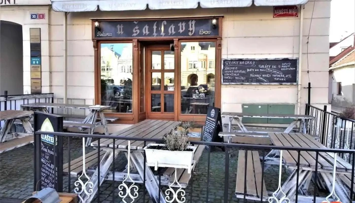 U Šatlavy - 16, Nám. Míru 30