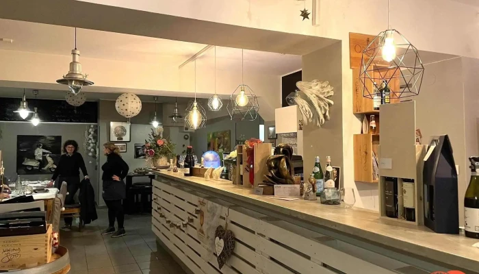 Unico Osteria E Caffe -  Vzhled A Atmosfera - Velvarská 411