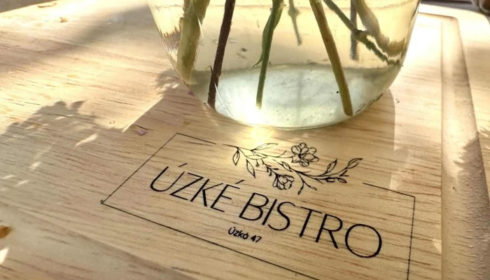 Uzke Bistro Otevřeno Nyni - Černolice-mníšek Pod Brdy