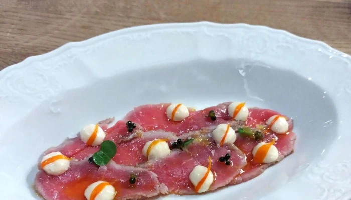 Vallmo Restaurant -  Hledam - Nové Město