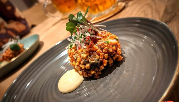 Vallmo Restaurant -  Tatarsky Biftek - Nové Město
