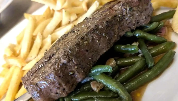 Vespa Ristorante -  Steak - Karlovo Nám. 72
