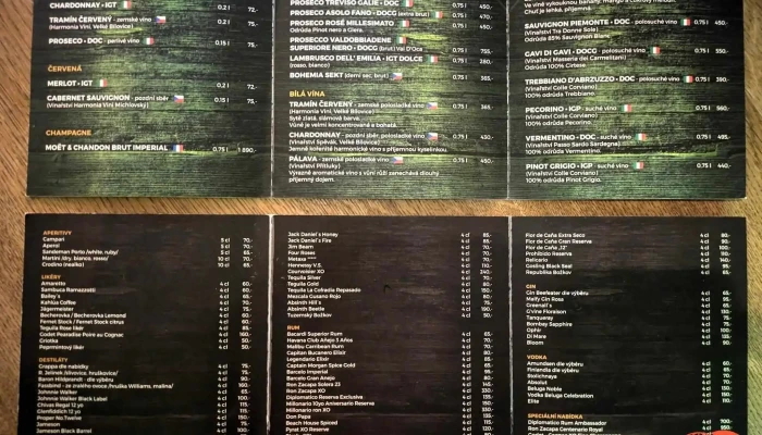 Vespa Wine Bar -  Menu - Kolín I