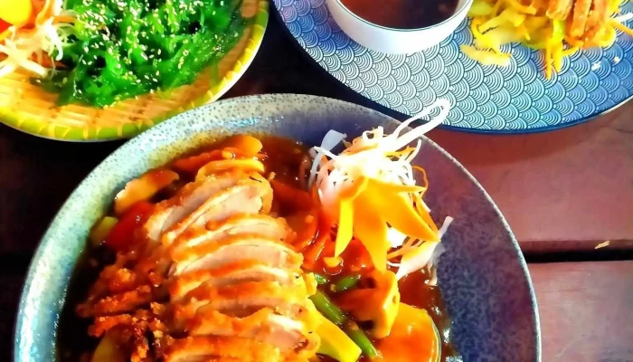 Vietnamske Bistro A Sushi Hranolky - Kostelní 43/6