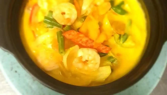Vietnamske Bistro A Sushi Jidlo A Piti - Kostelní 43/6