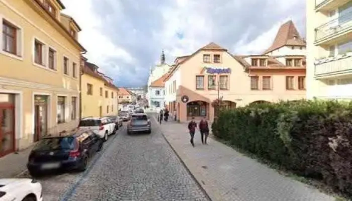 Vietnamske Bistro Beroun Street View A 360deg - Centrum