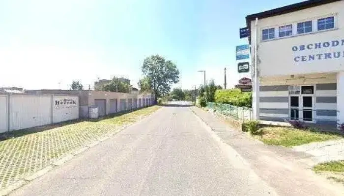 Viktoriiabowlingrestaurace Street View A 360deg - Topolová 2206
