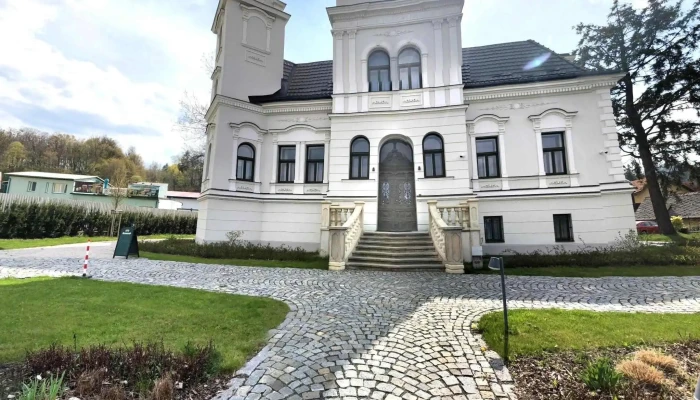 Villa Rosenaw -  Street View A 360deg - Pivovarská 24