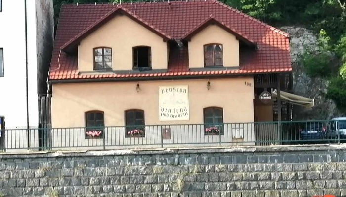 Vinarna Pension Pod Hradem Exterier - Heroldovo Nábř. 135/135